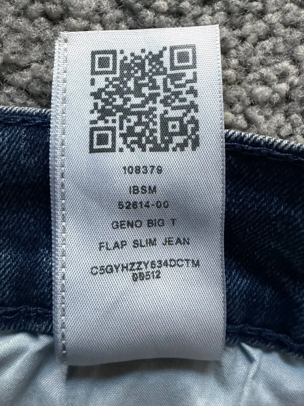True Religion Geno Big T Flap Slim Jeans Men's Size 34x32-Med. Wash Excellent UC
